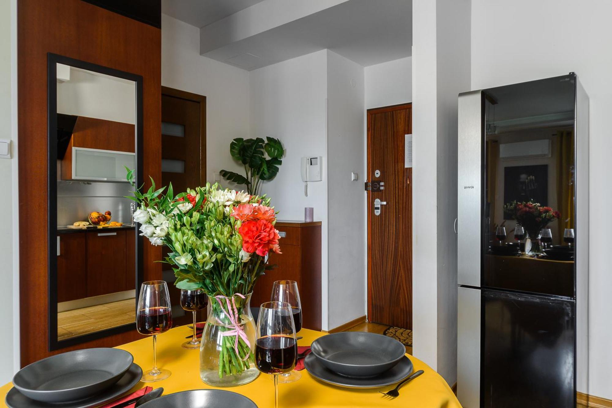 Luxury Apartments In Platinum Tower Warschau Buitenkant foto