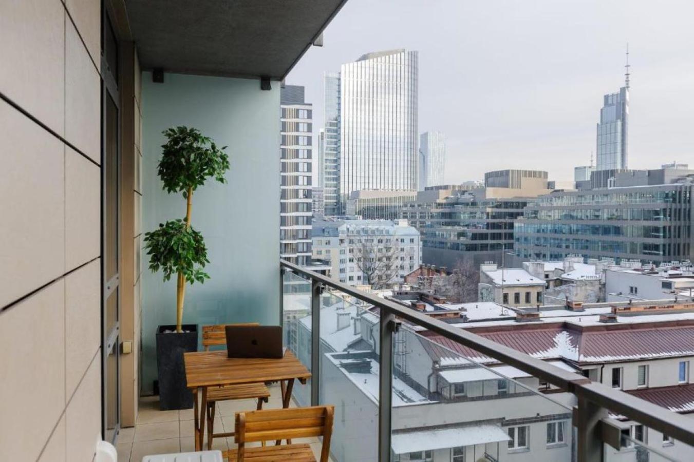 Luxury Apartments In Platinum Tower Warschau Buitenkant foto
